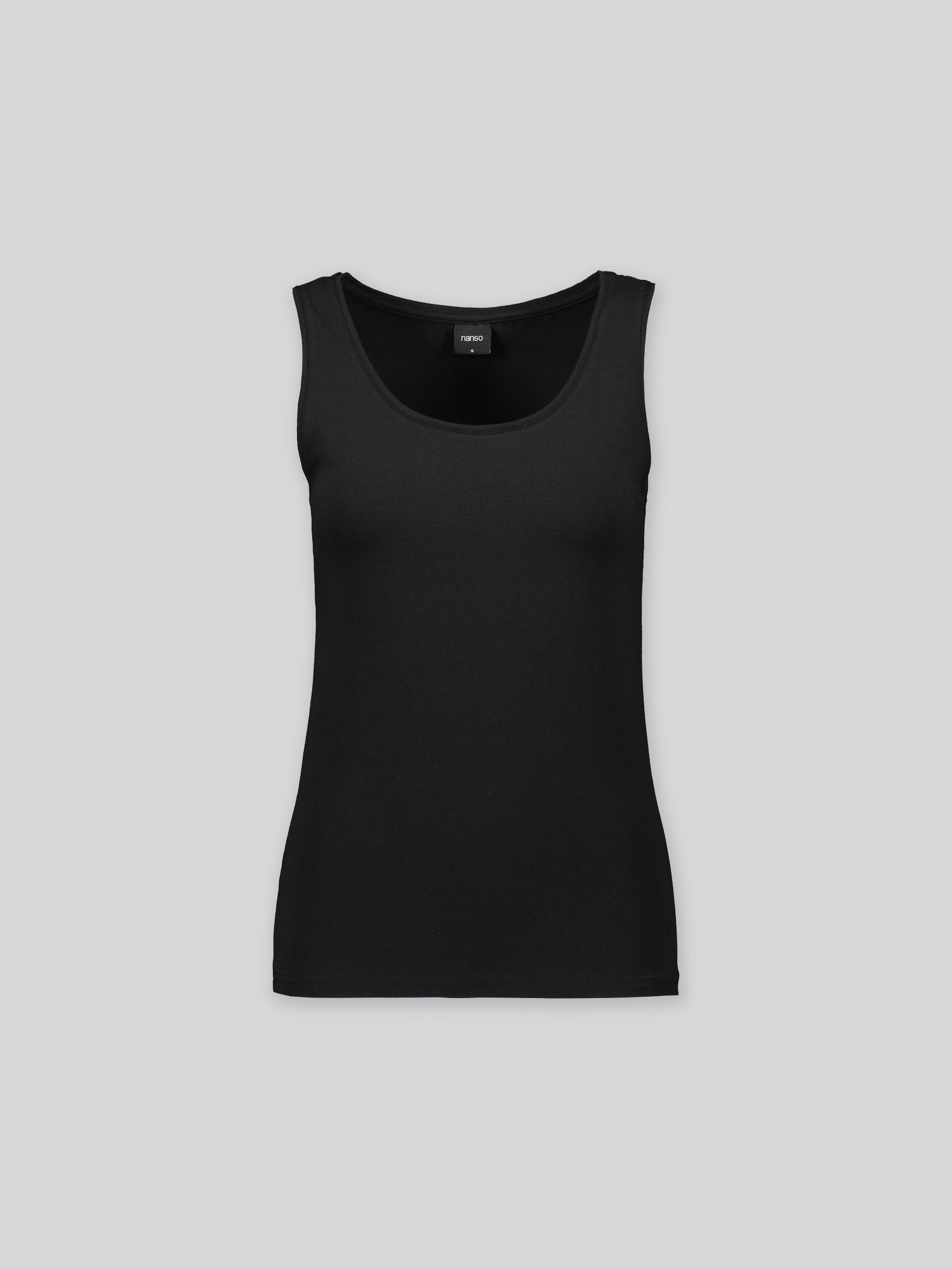 Nanso women's black Basic top with comfortable wide straps and a timeless silhouette. Crafted from soft, stretchy organic cotton-elastane knit. Product image from the front.