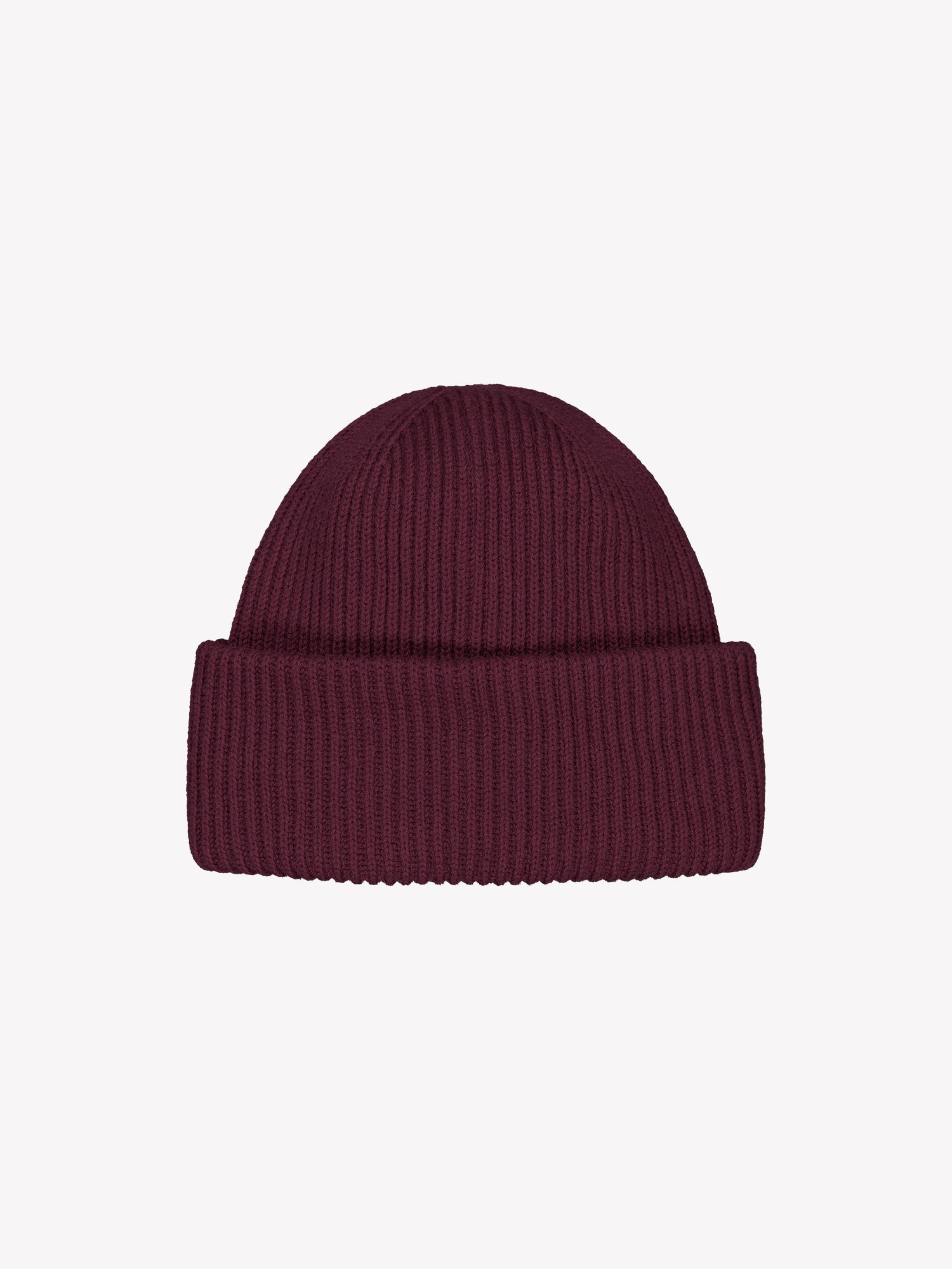 Nanso women's wine red Utu beanie in a product picture.