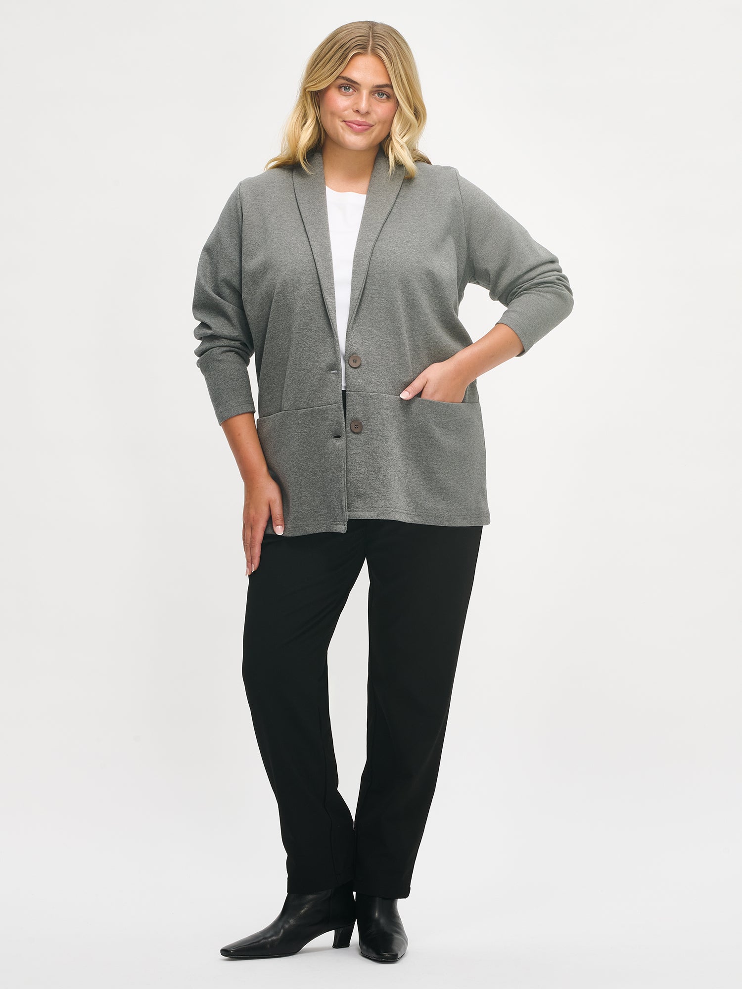 Nanso's classic women's Leija jacket in grey with black trousers, front