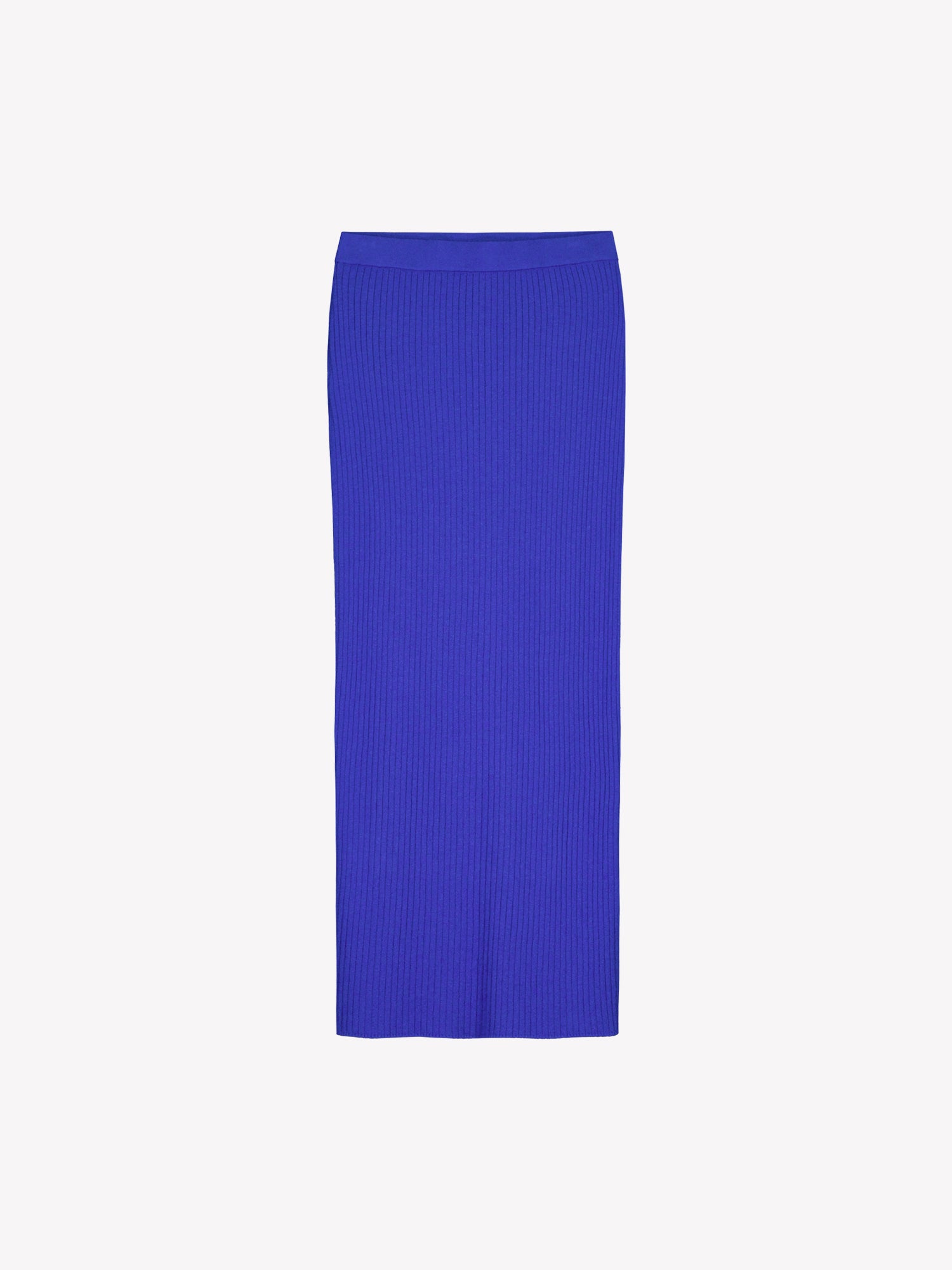 Women´s Villis ribbed knit skirt in blue crafted from a superior blend of merino wool and cotton. Product picture from the front.
