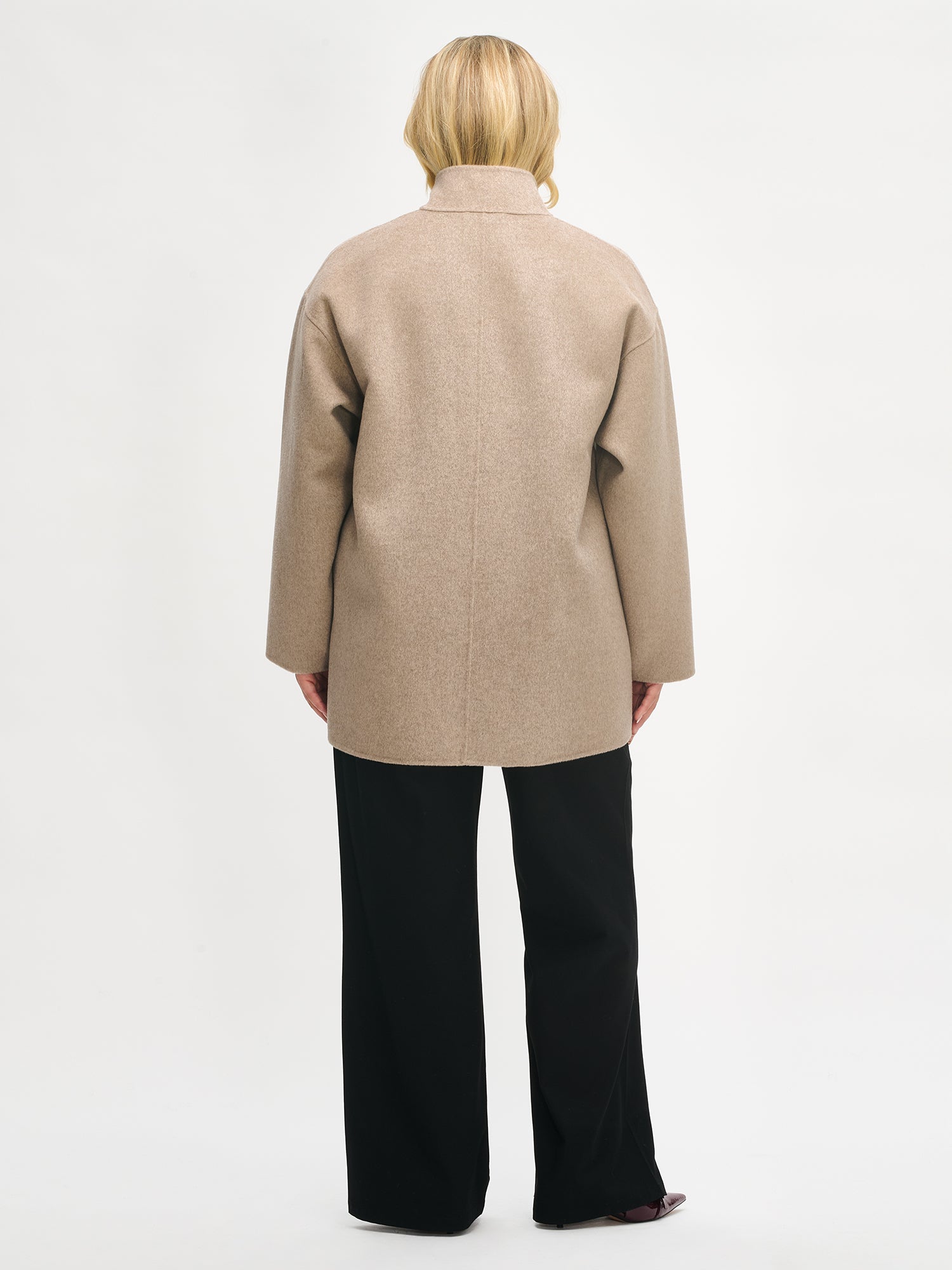 Nanso women's casual short beige Ella wool coat, back
