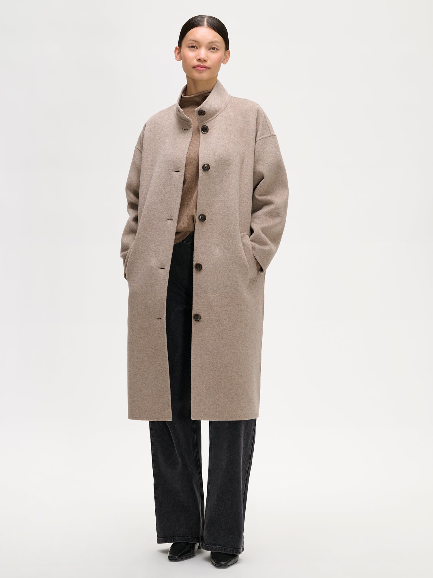 Nanso women's long beige Elle wool coat, front open