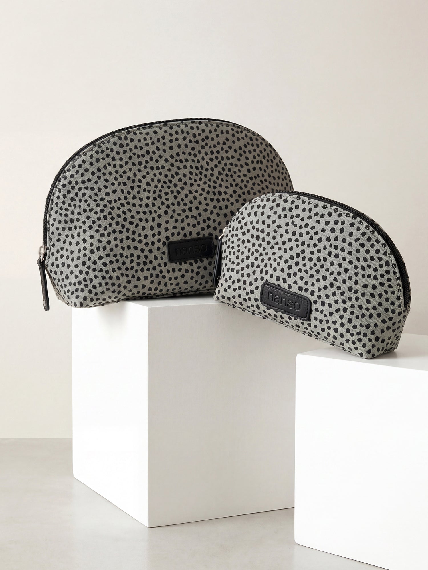 Nanso's Muru cosmetics bags in mint in a product picture.