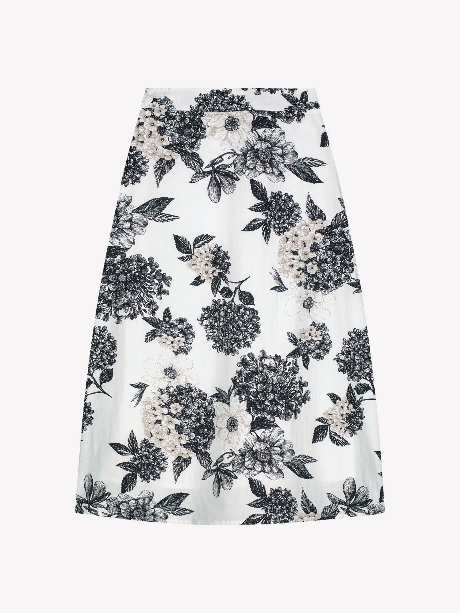 Nanso charming floral patterned Palatsi skirt in black and white in a product picture