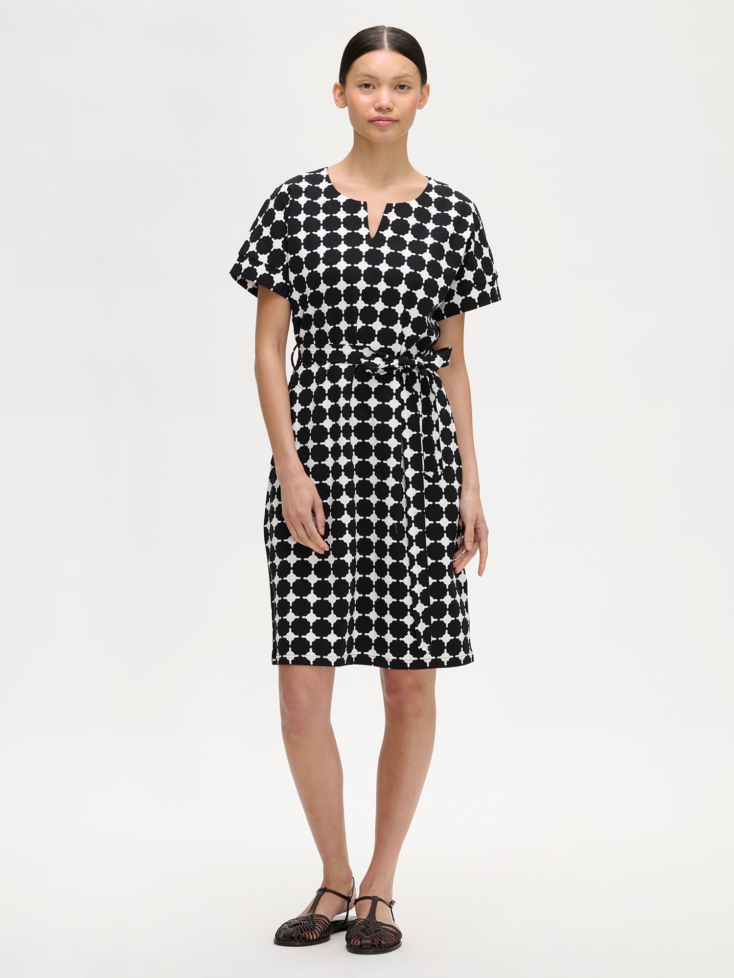AVENE Short-Sleeved Belted Jersey Dress - Black and White