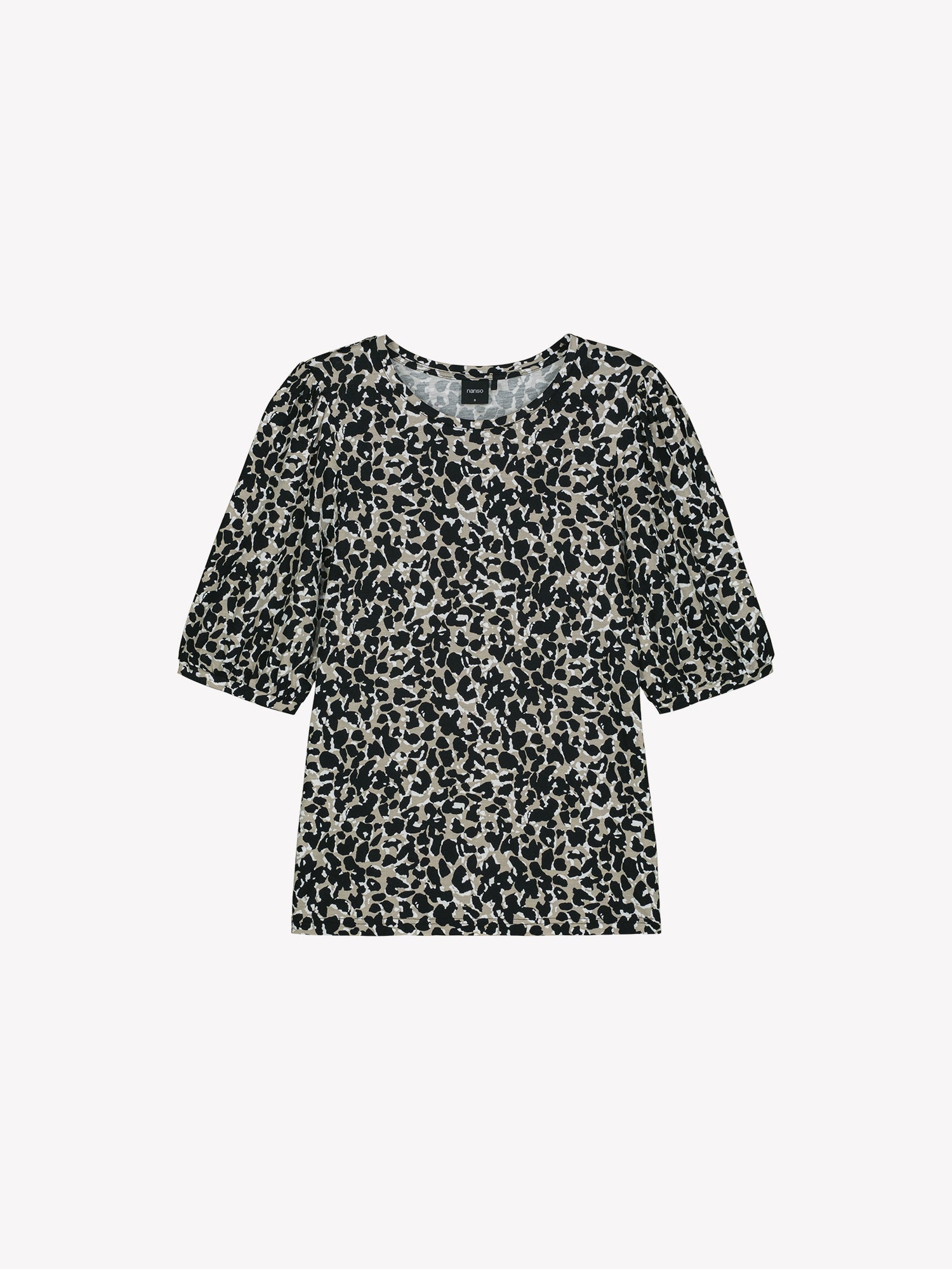 Nanso women's comfortable patterned Ebba jersey blouse, in a product picture