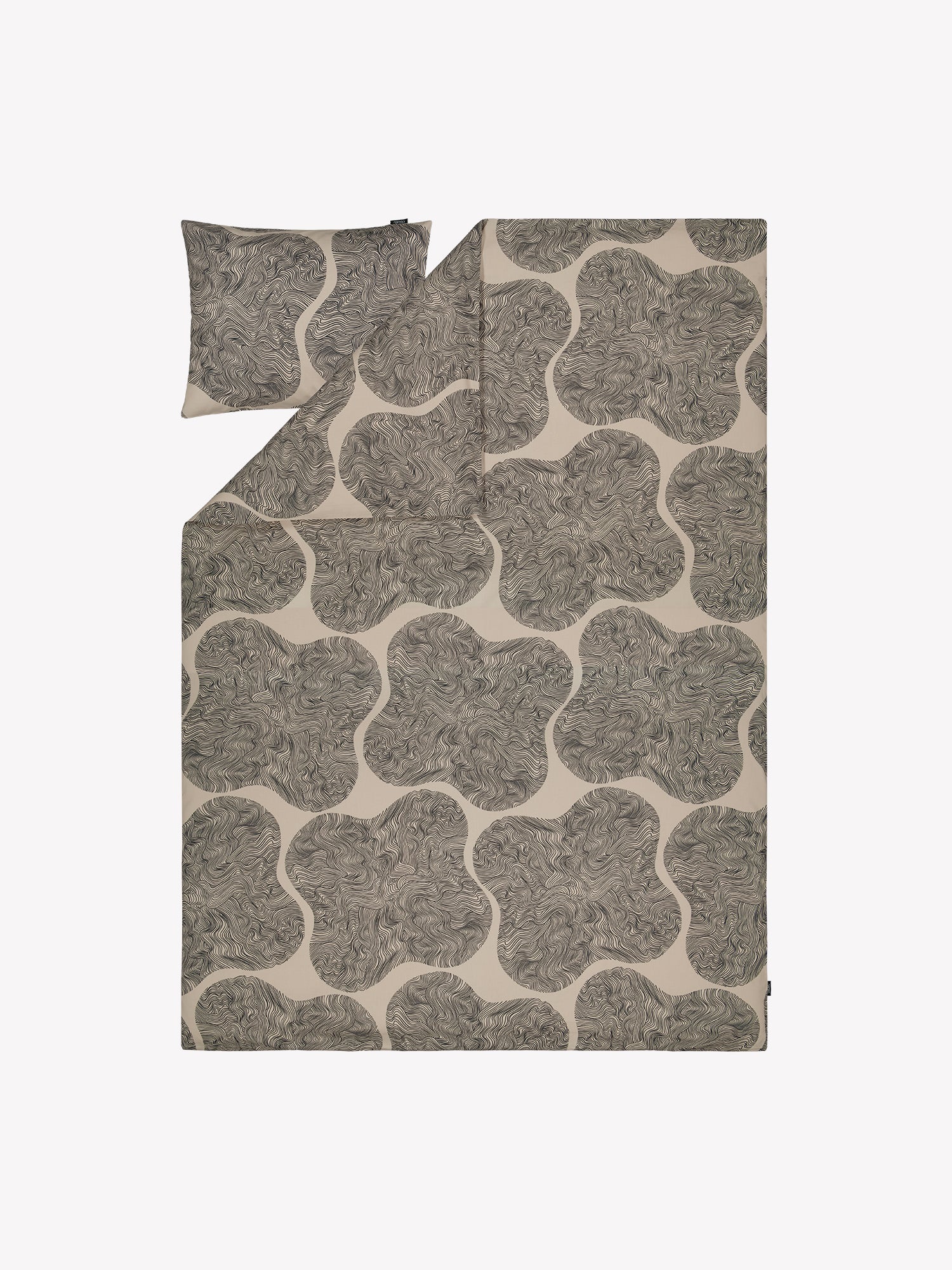 The Paasi Duvet Cover set in a product picture