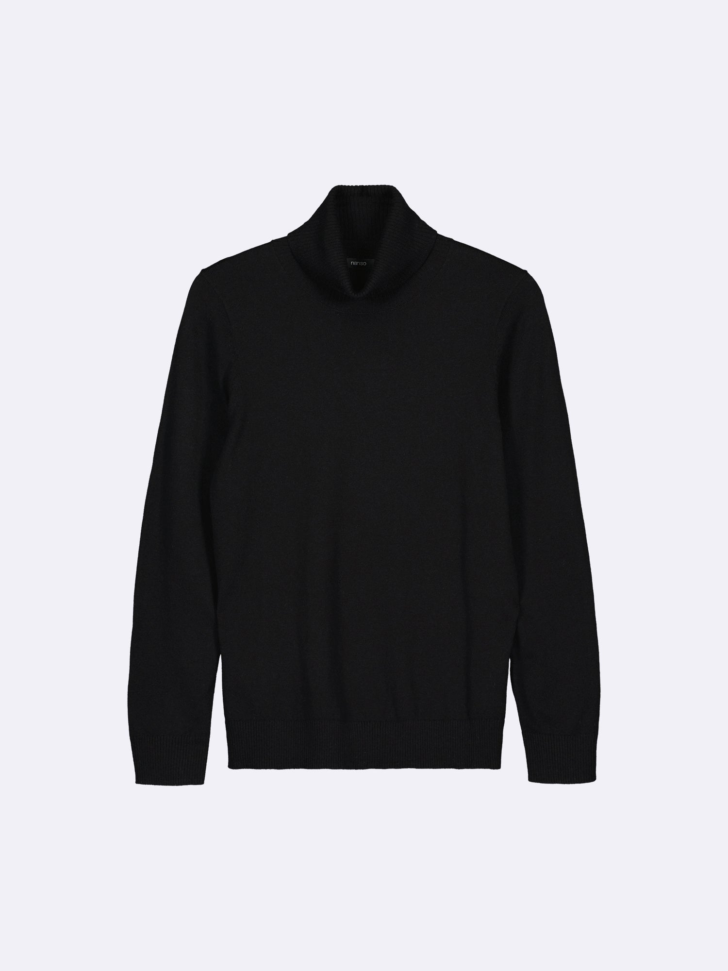 Nanso women’s stylish and lightweight black Villis turtleneck sweater in a luxurious merino wool and cotton blend