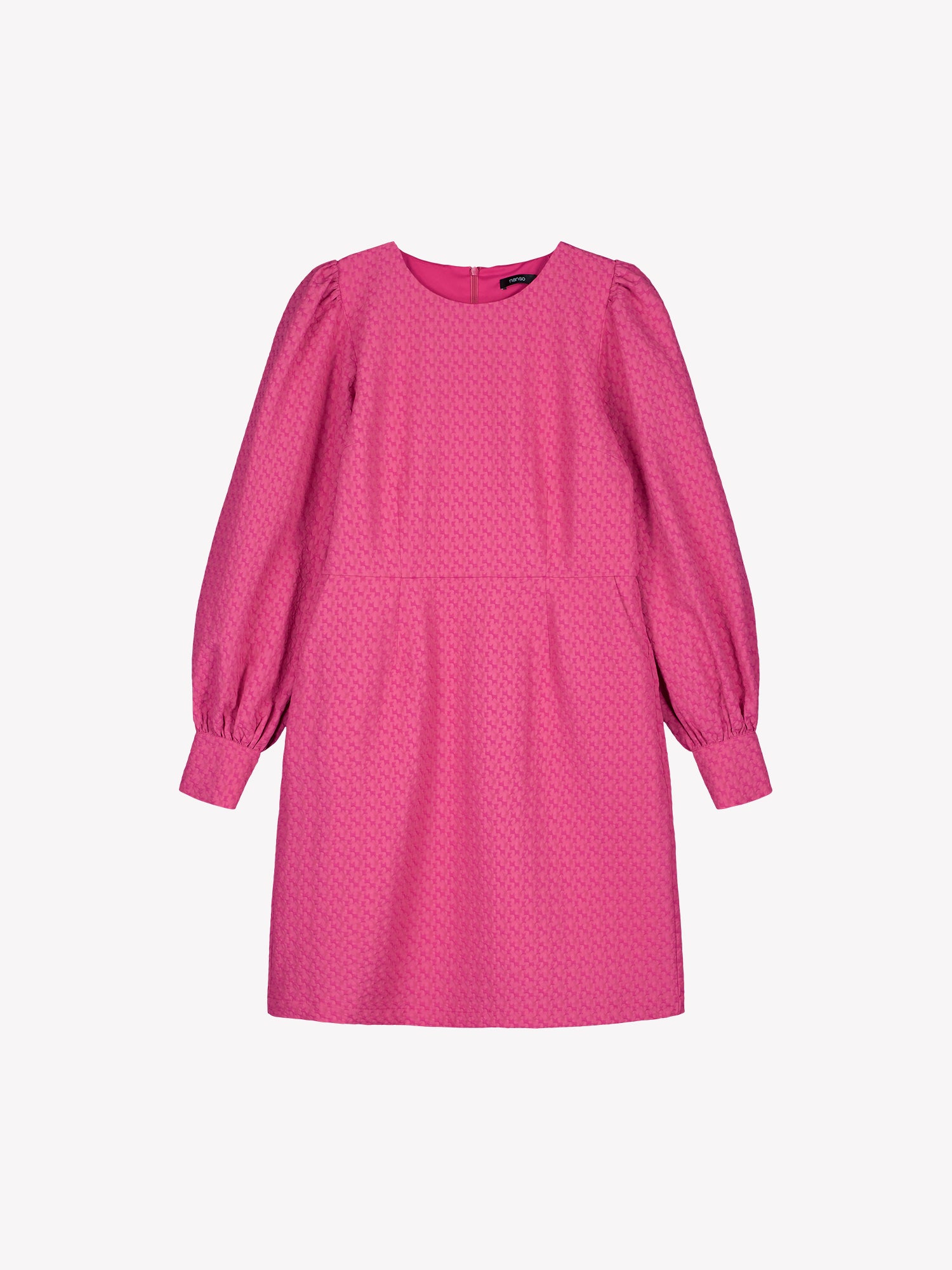 Nanso's elegat pink Reliefi dress