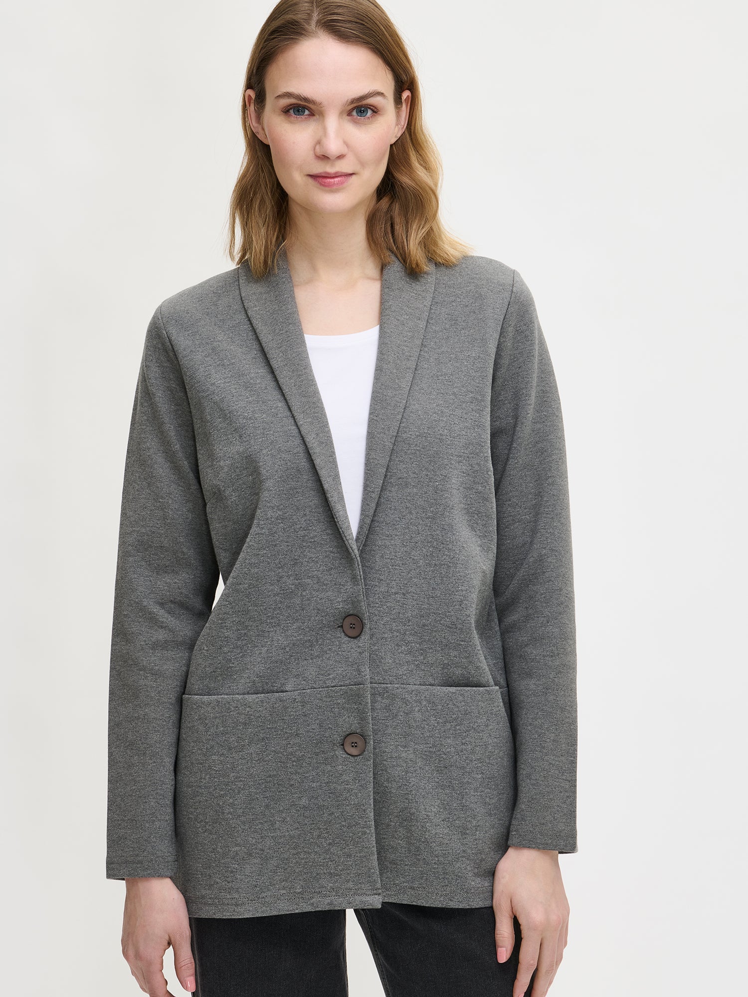 Nanso's classic women's Leija jacket in grey, close-up