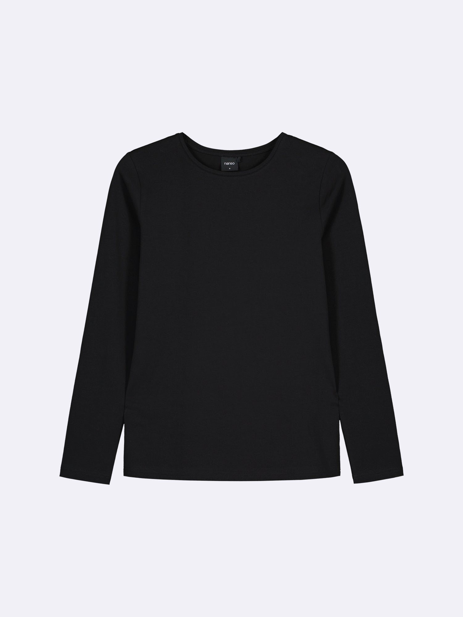 Nanso women's classic black long-sleeved Basic shirt with a round neckline