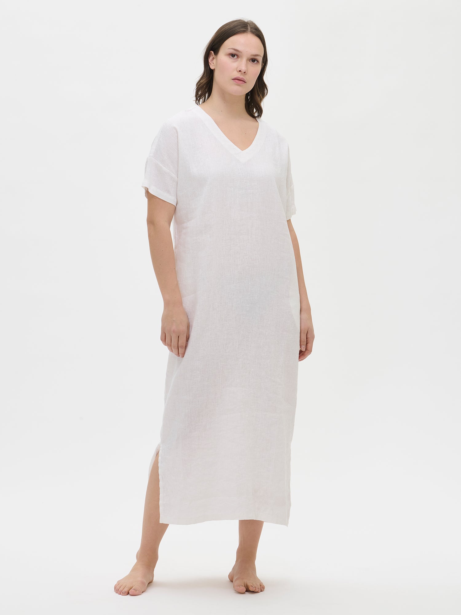 SARASTUS Women's Long Relaxed White Linen Dress | Nanso SARASTUS Women's Long Relaxed White Linen Dress | Nanso