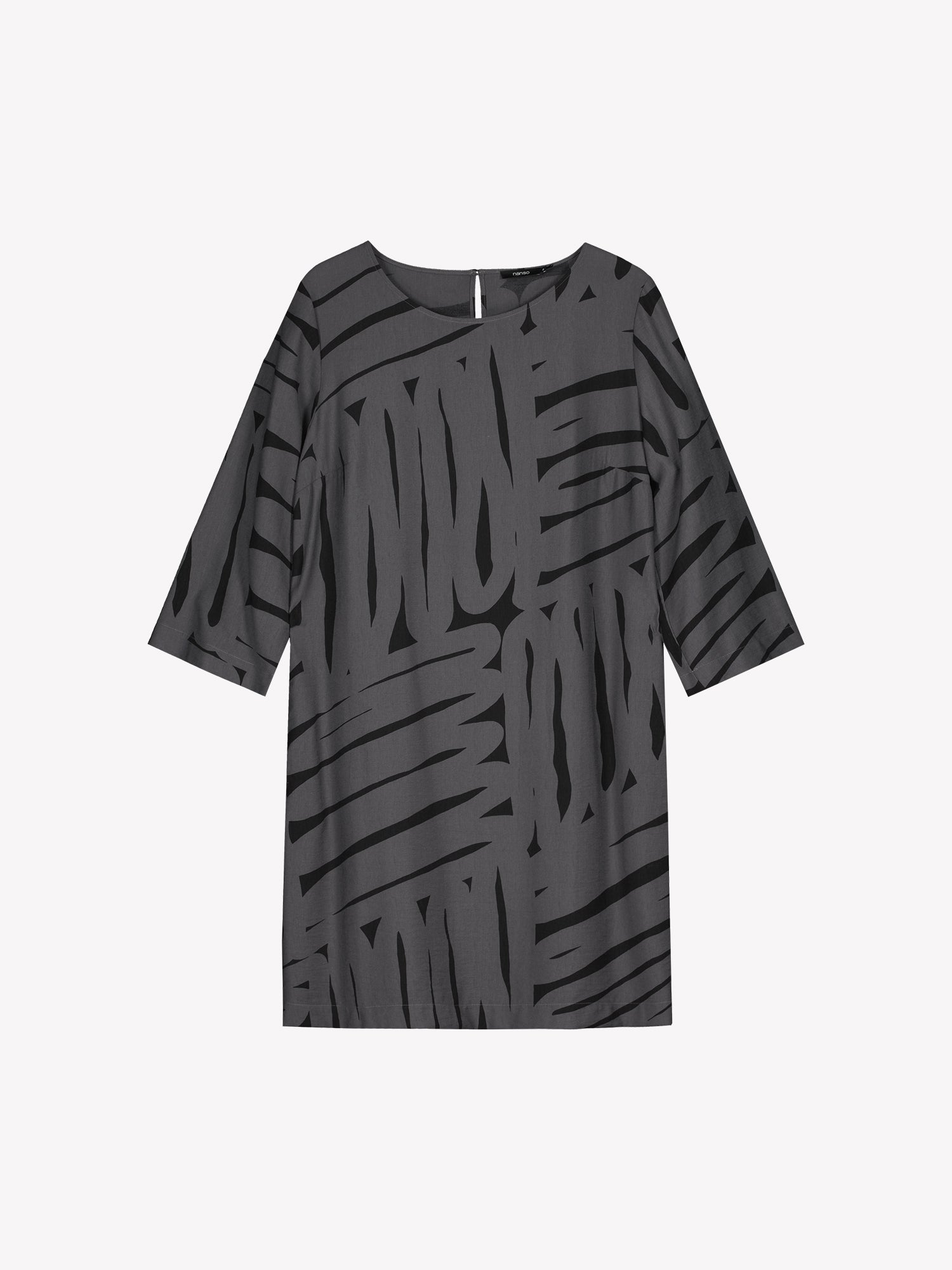 Nanso women's gray Kaiku dress features a straight silhouette with a patterned design.