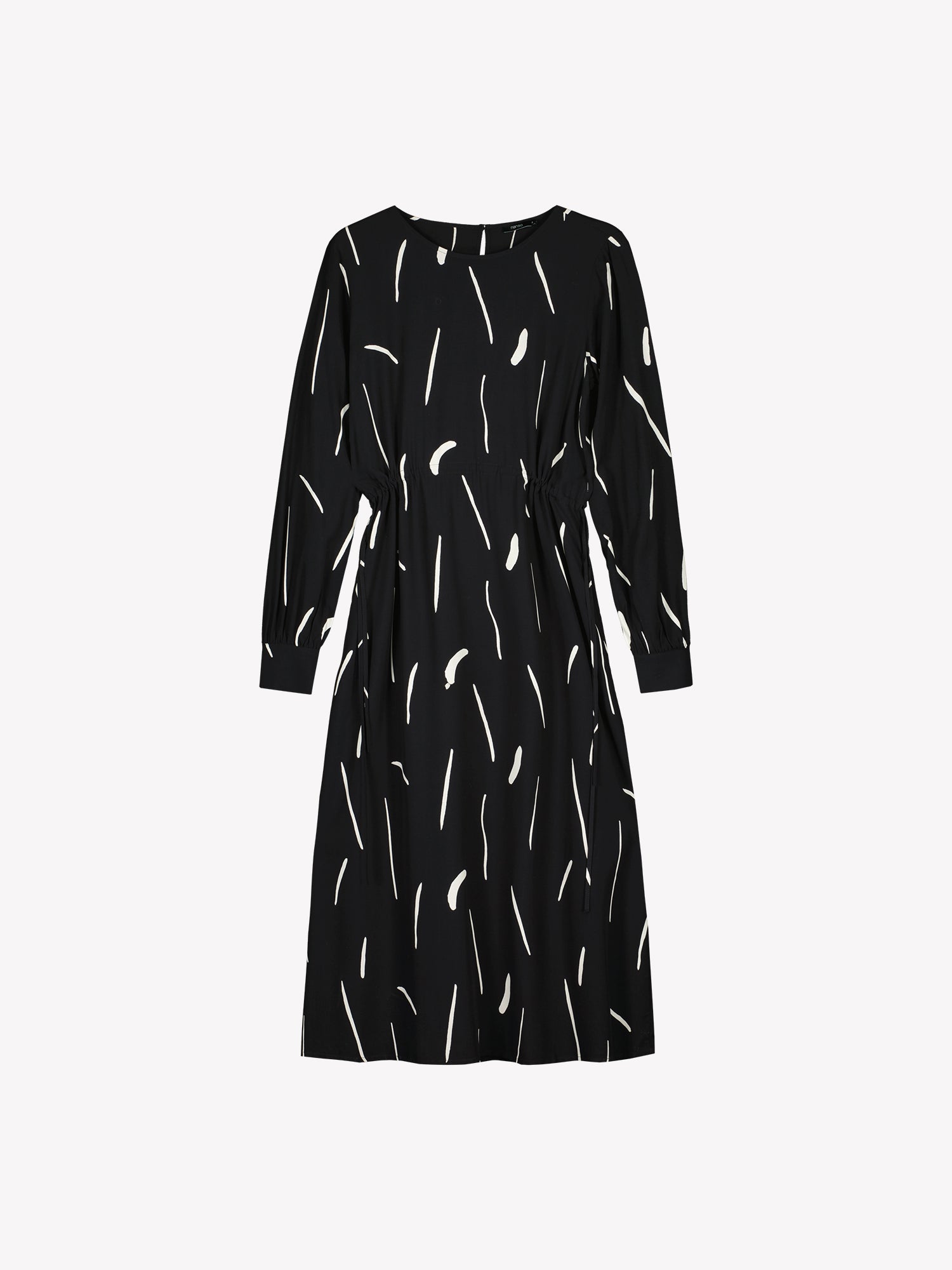 Nanso women's long-sleeved Sivellin midi dress features a black and white pattern