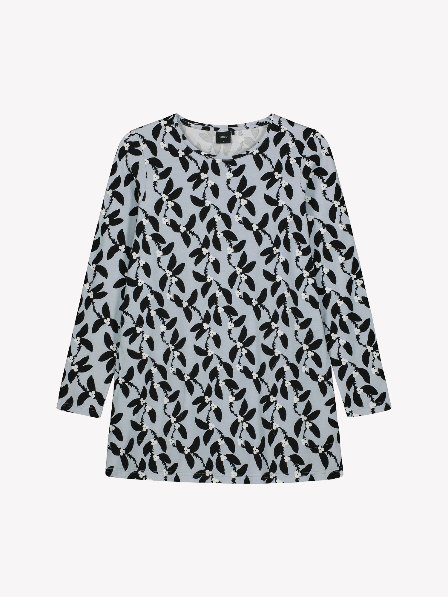 Nanso women’s Vieno tunic in soft cotton knit with grey floral print