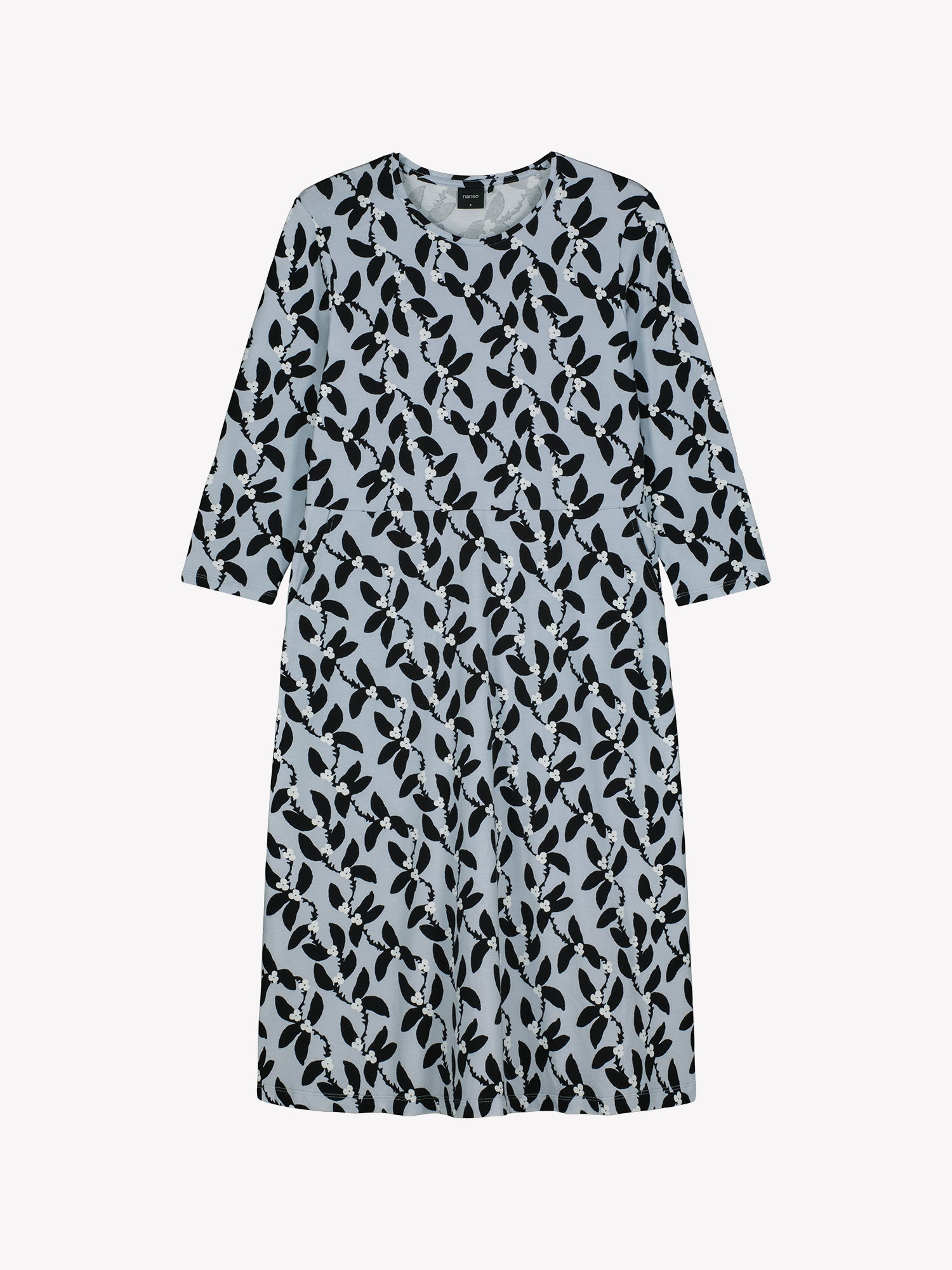 Nanso women’s Vieno dress