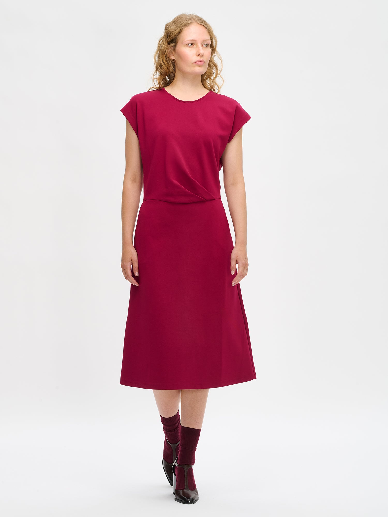 Nanso women's Elegia dress in burgundy, front