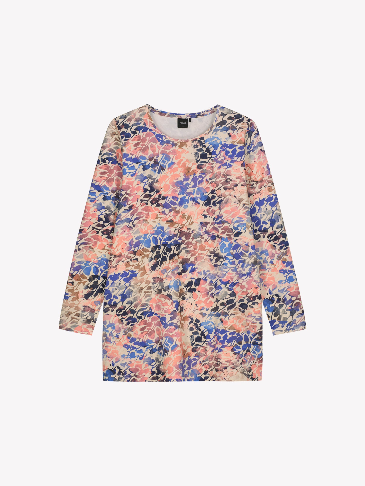 Sagitta women's tunic from soft patterned knit fabric. The tunic features an A-line silhouette, round neckline, side pockets and full-length sleeves. Product picture from the front.