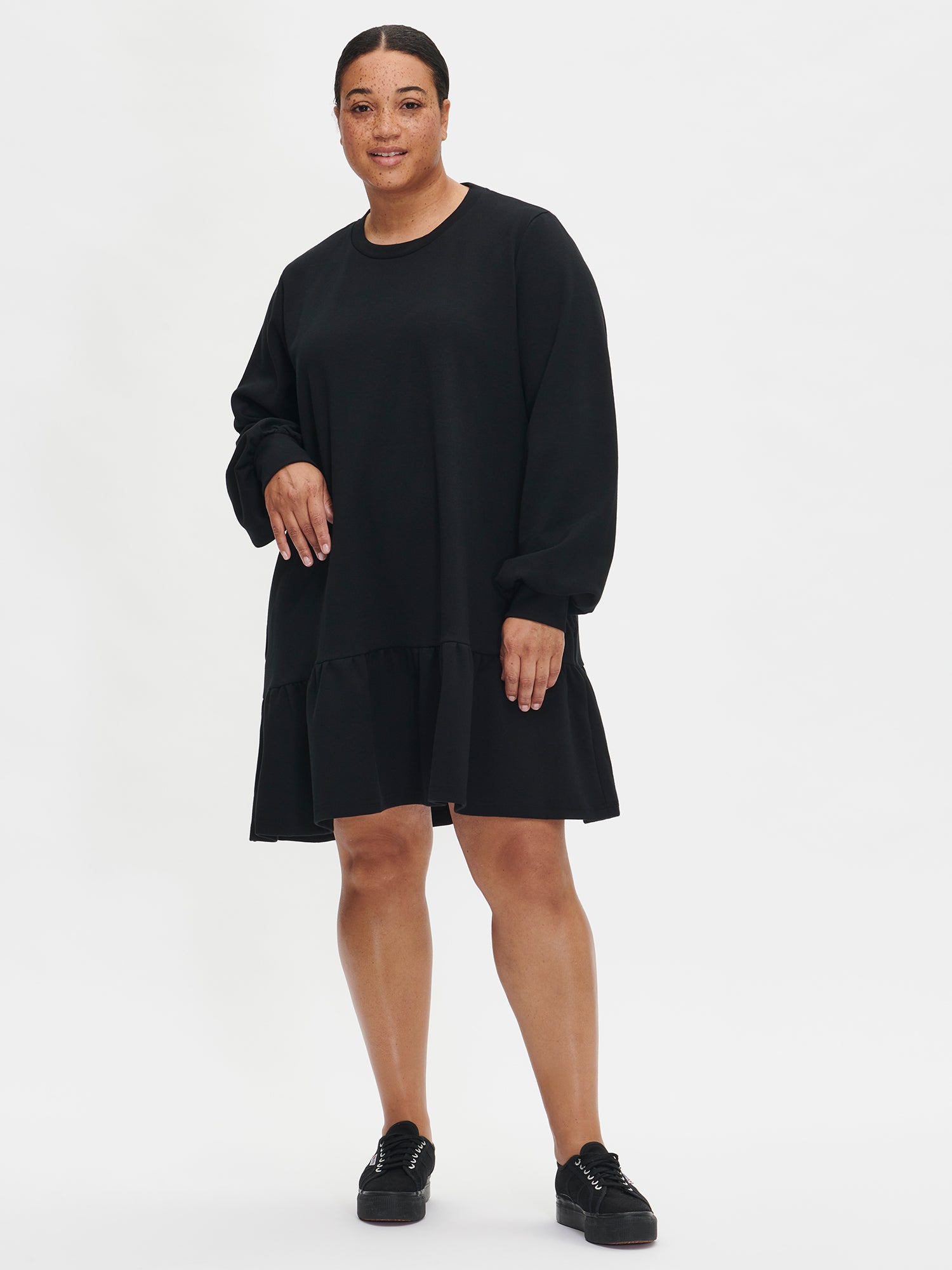 Nanso women's casual black Leija dress, front