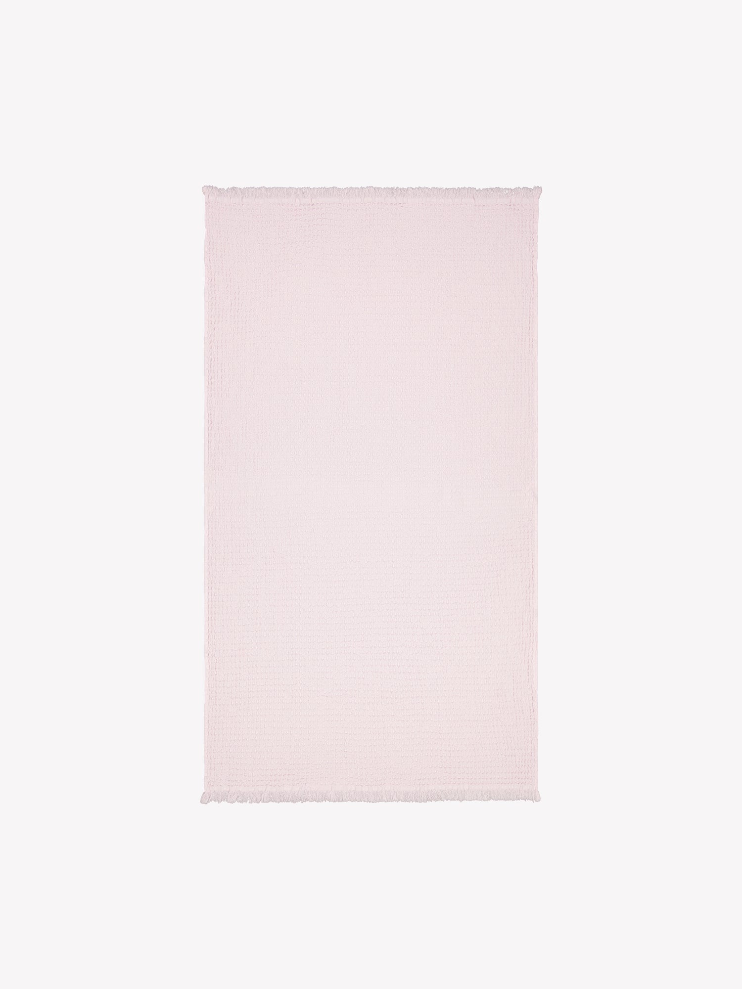 The Vohveli Bath towel in Light Pink in a product picture