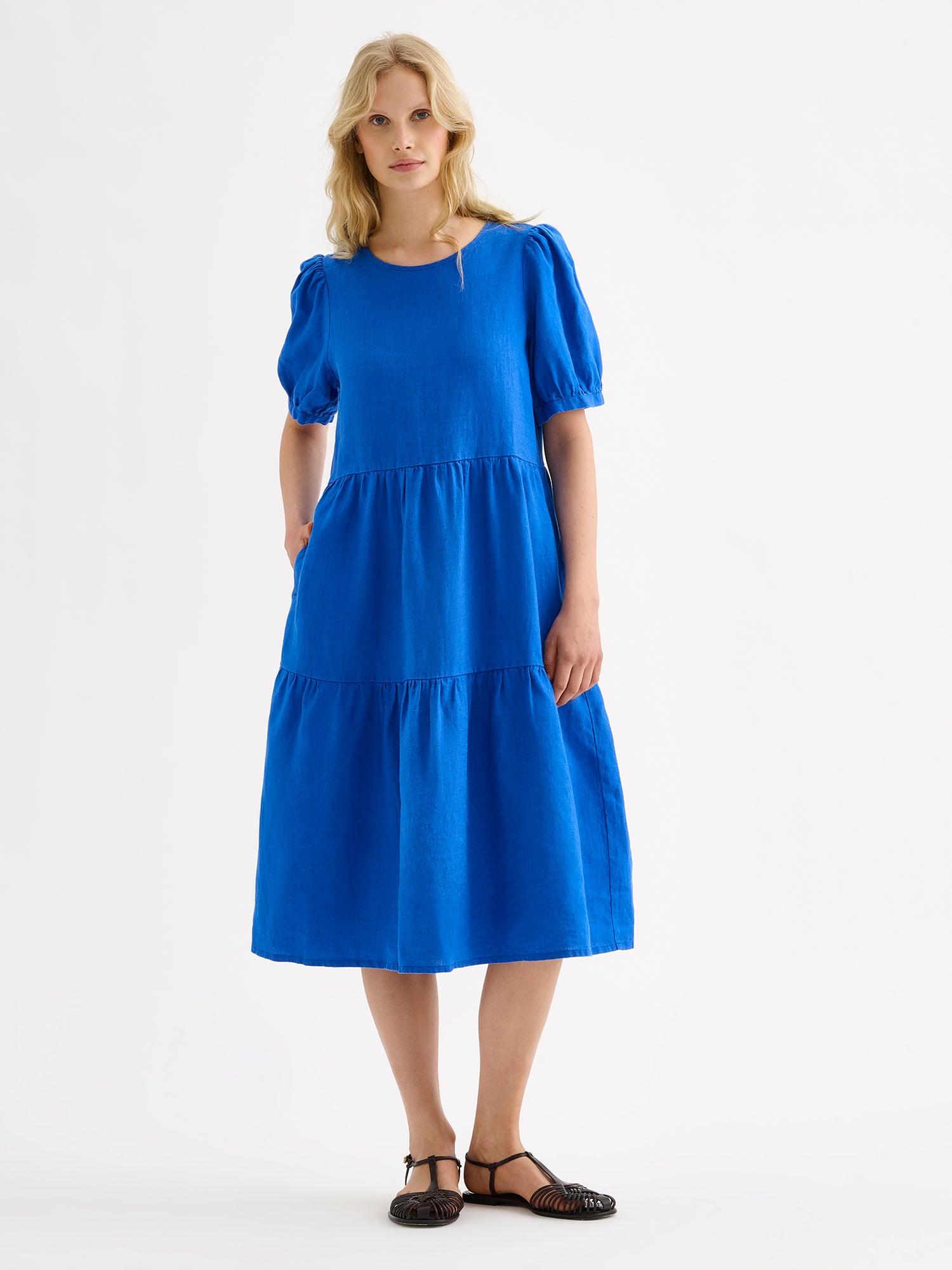 SARASTUS Women's Blue Midi Linen Dress With Short Sleeves | Nanso SARASTUS Women's Blue Midi Linen Dress With Short Sleeves | Nanso