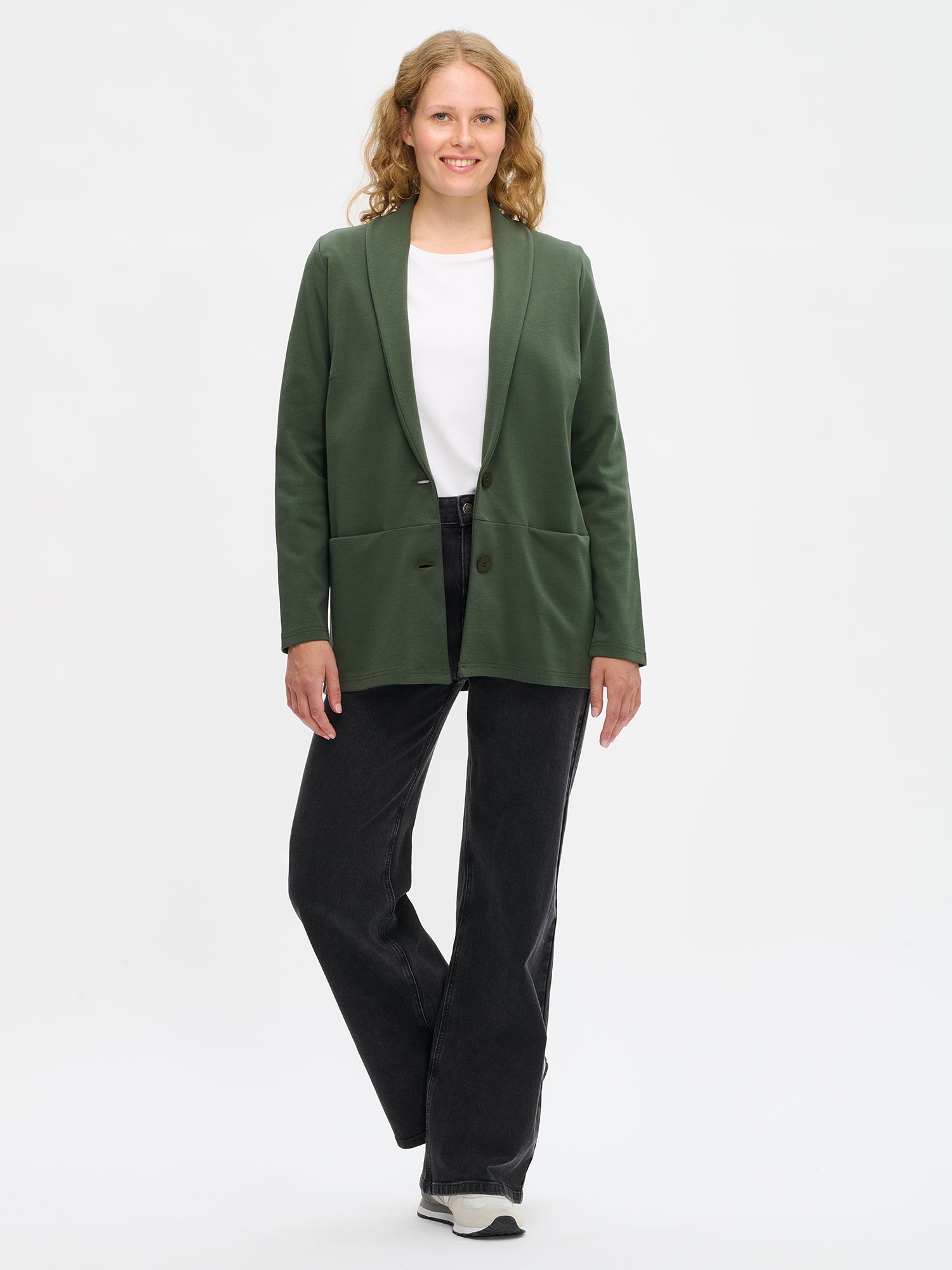 Nanso's classic women's Leija jacket in dark green front