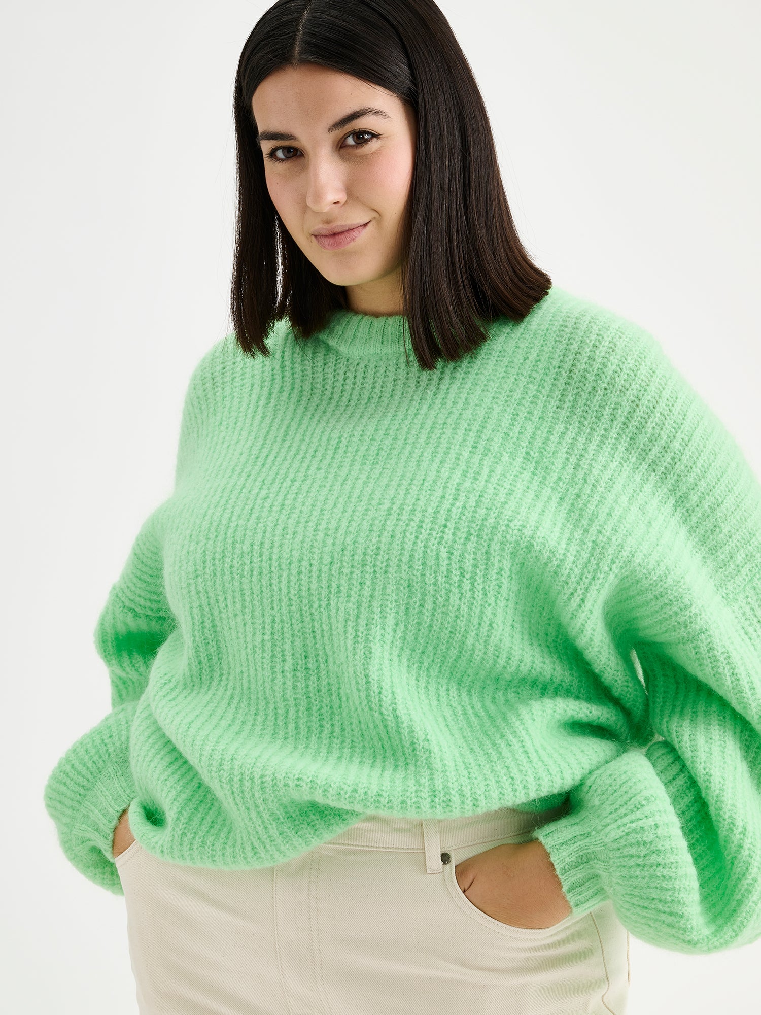 KARAMELLI Knit Sweater - Light Green