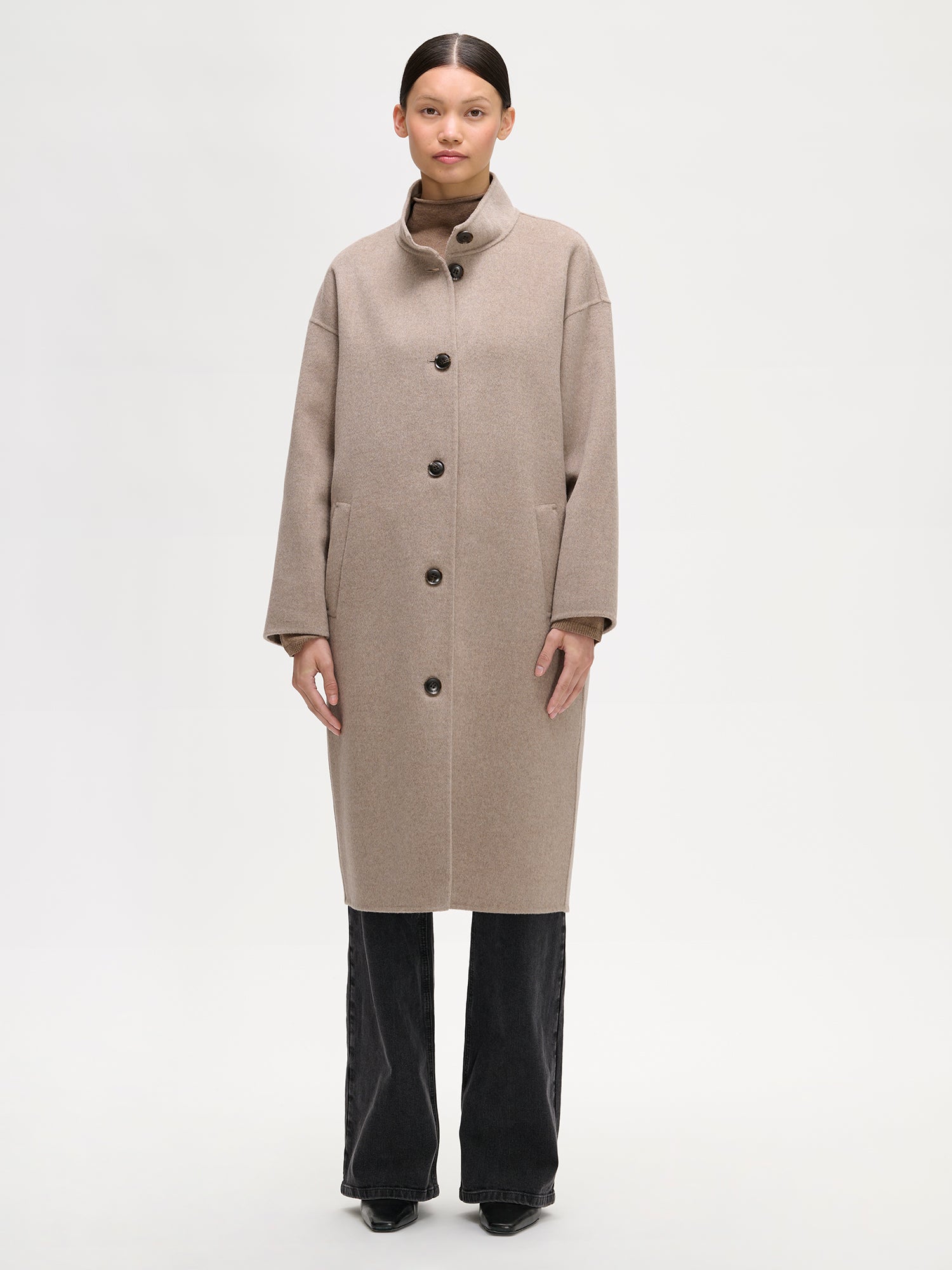 Nanso women's long beige Elle wool coat, front closed