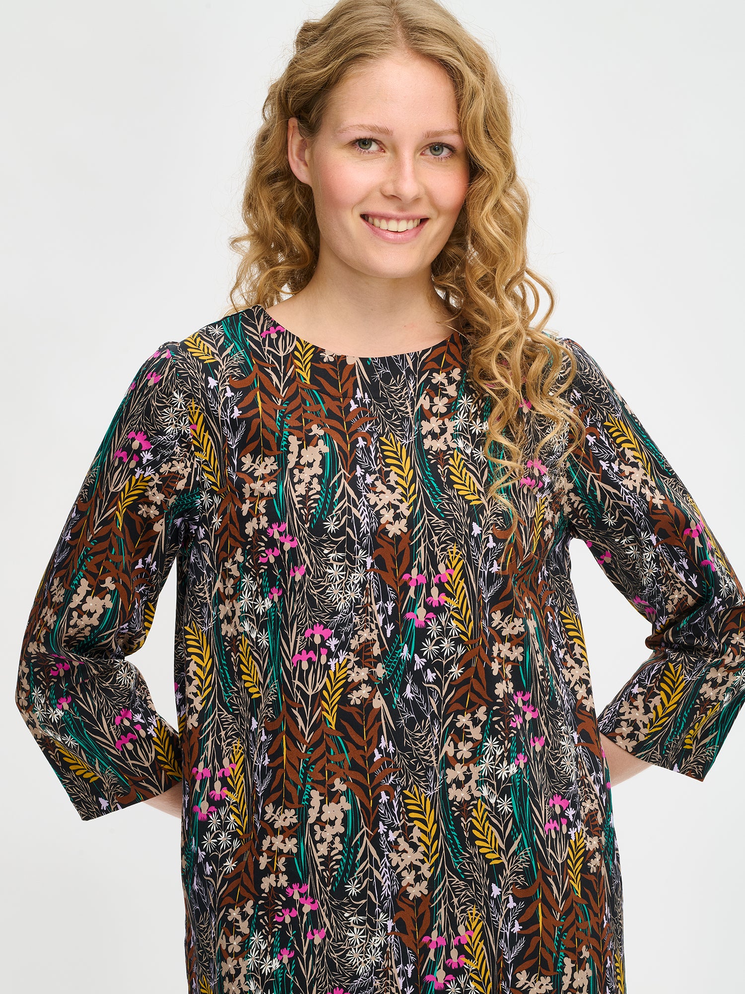 Women's Kuutamo multicolored dress. Worn by a model.