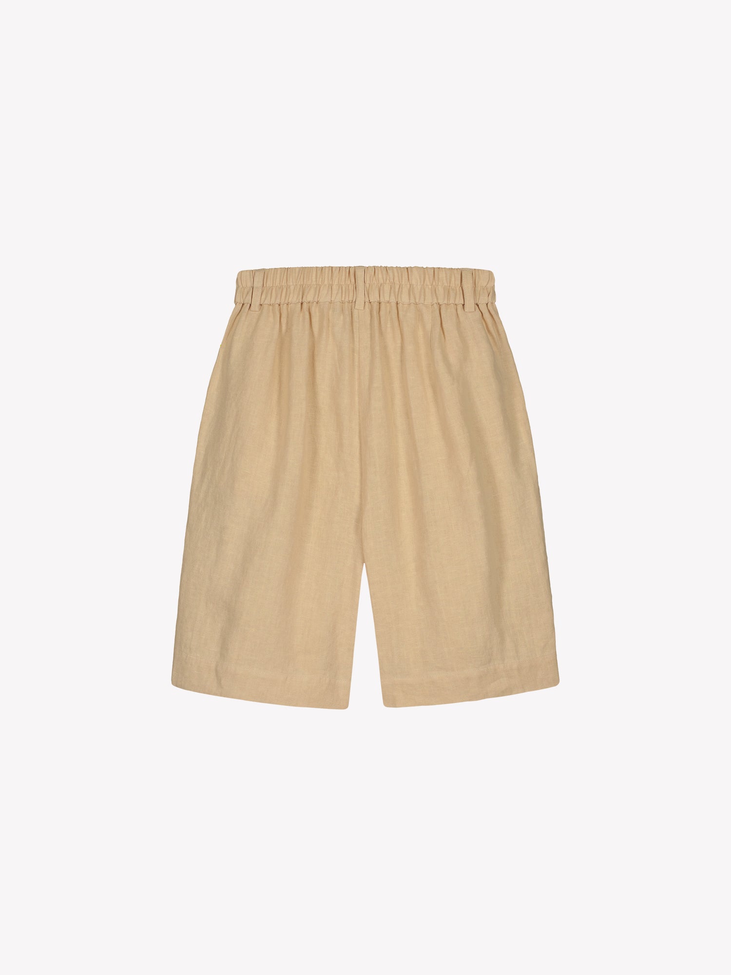 Nanso's classic beige Liine linen shorts for women in a product picture, from the backside