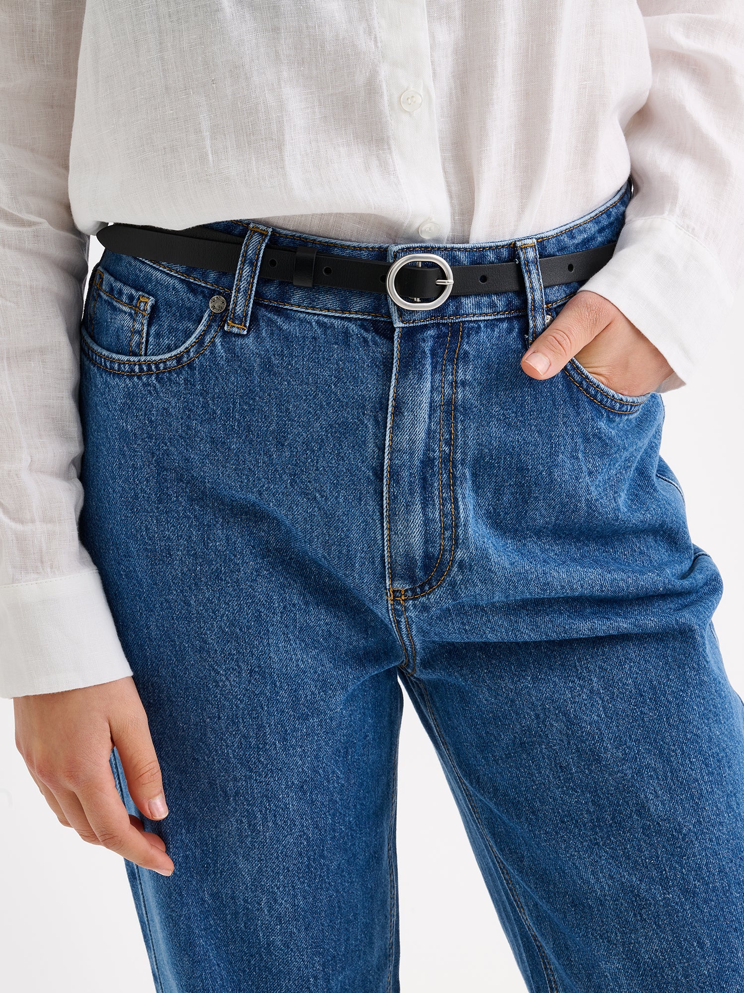 Nanso's classic black Joanne belt 