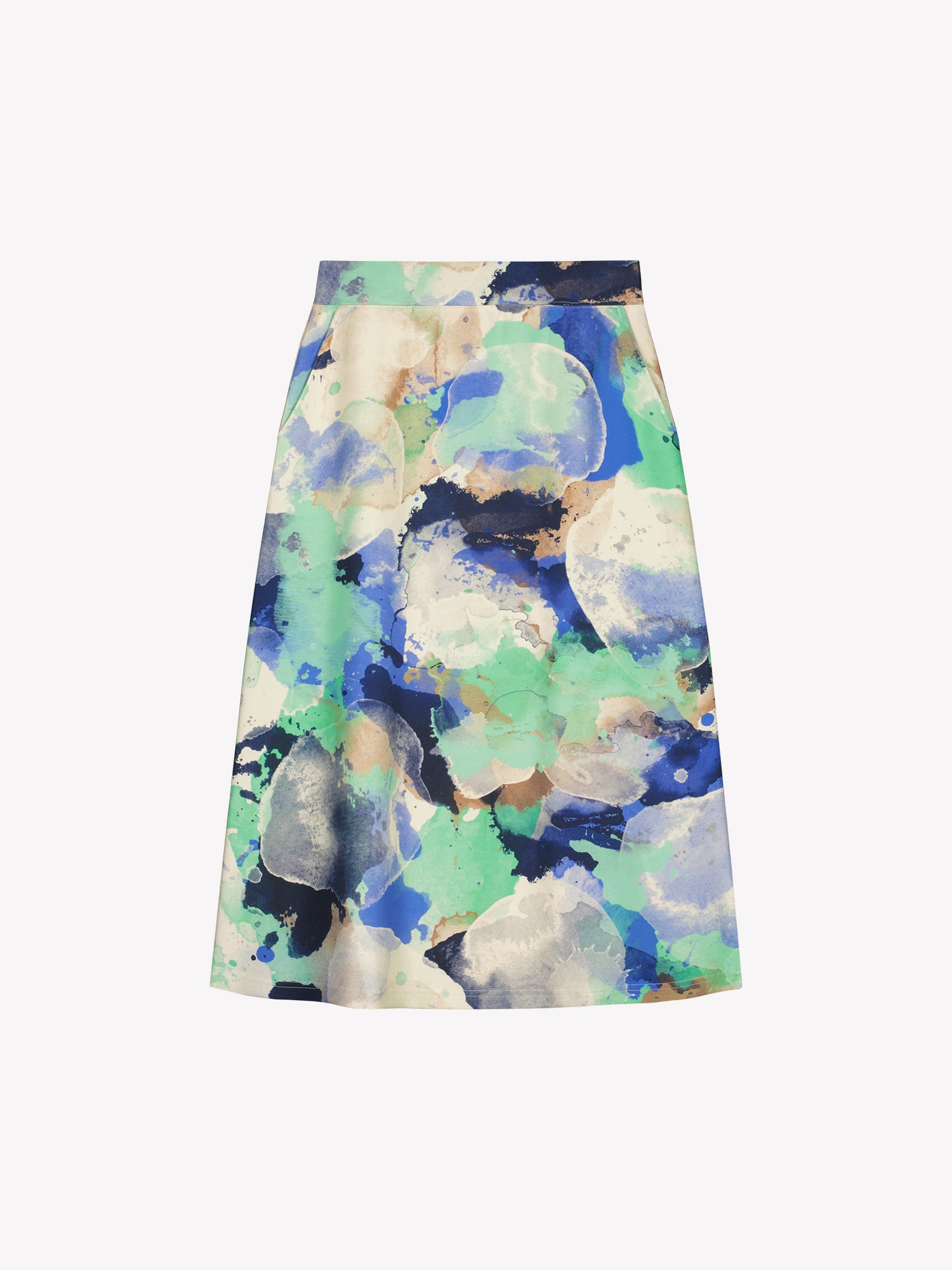 Women's SIRIUS Skirt with a beautiful abstract pattern and flattering A-line silhouette for comfort and style, while practical pockets add everyday functionality. Product picture from the front.
