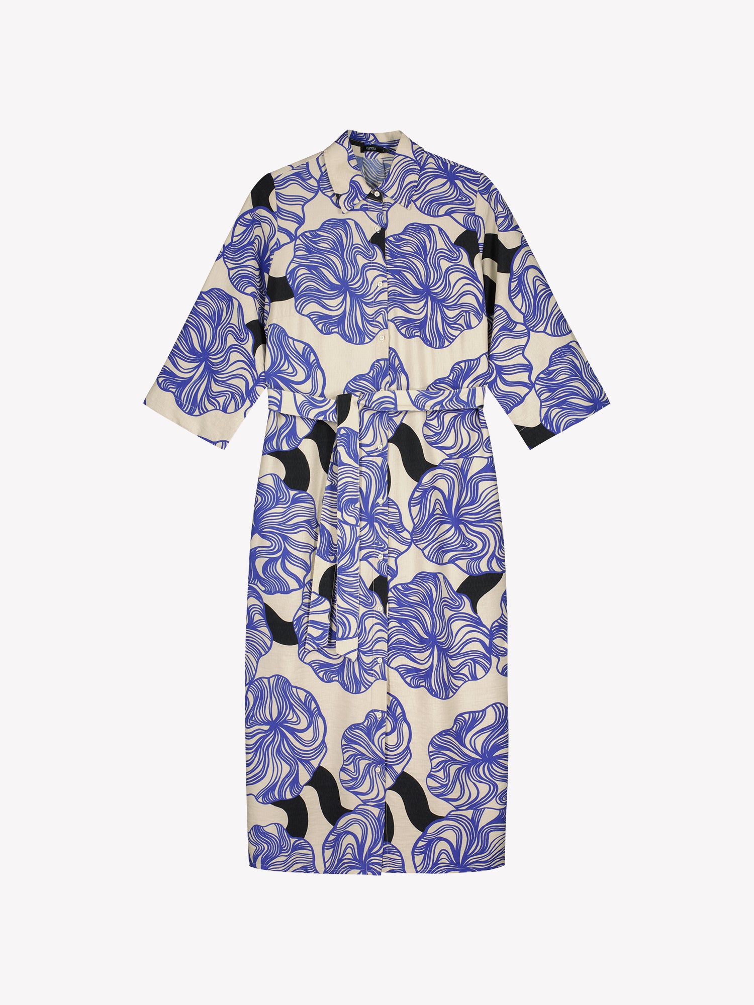 Nanso KOSMO Dress combines timeless elegance with a striking blue pattern, adjustable waist belt for a customized fit and practical pockets. Product picture from the front.