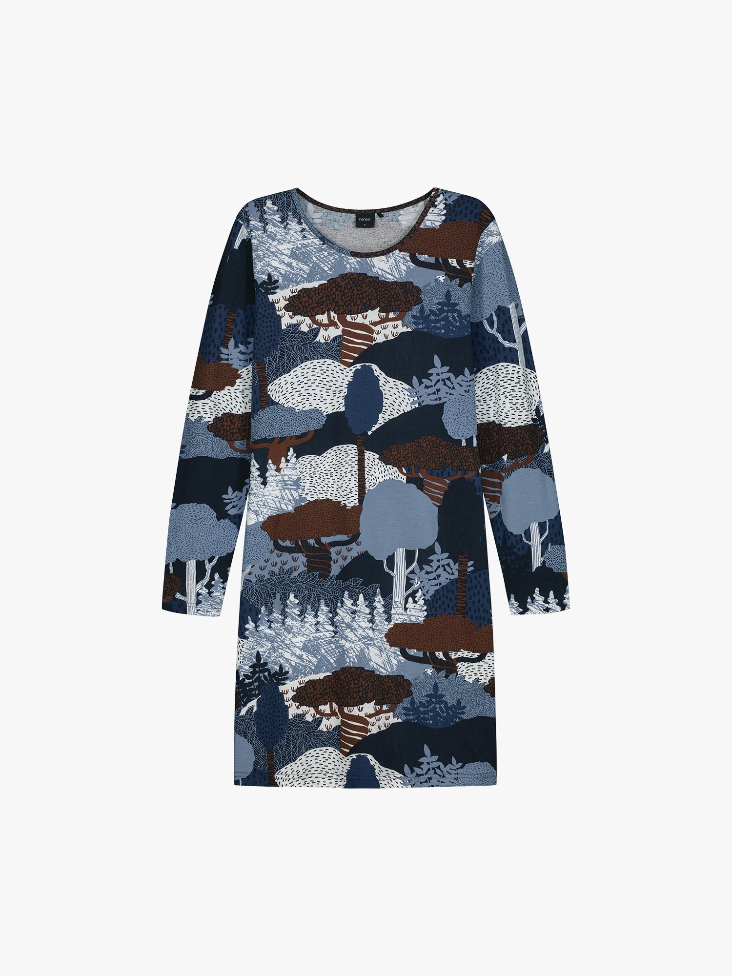 Nanso women's short Ruska nightgown features a beautiful nature-inspired print in harmonious shades of blue and brown. Product picture.