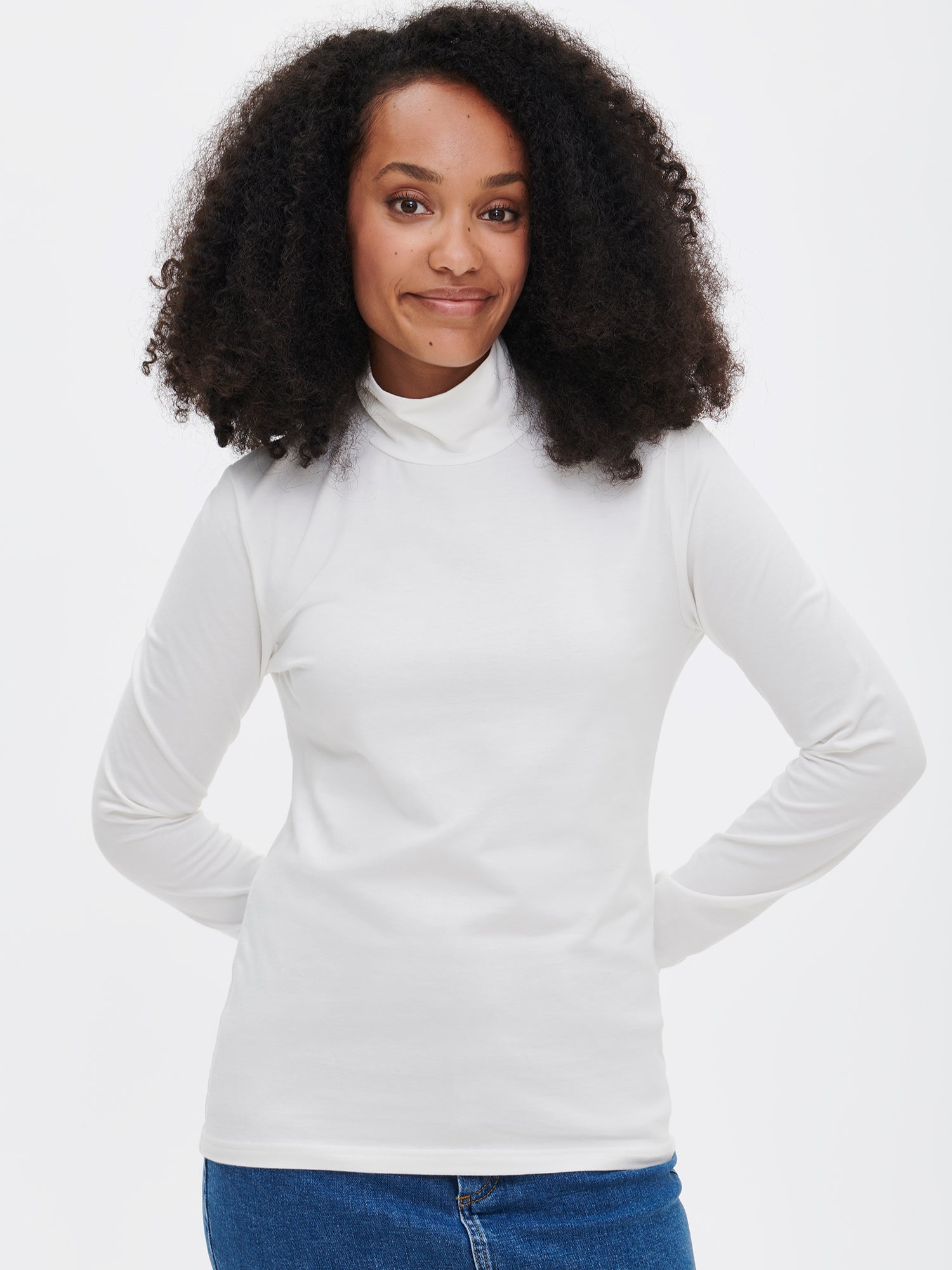 Women's Mari jersey turtleneck in off white from the front