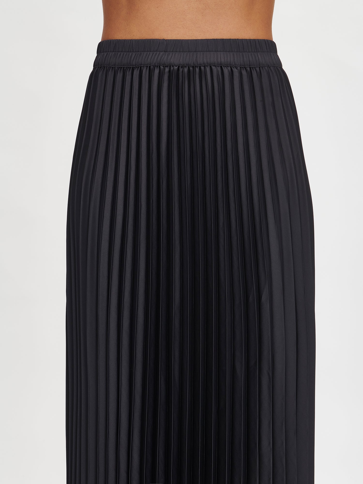 Nanso's elegant Taite skirt for women features a graceful drape in grey shade, front