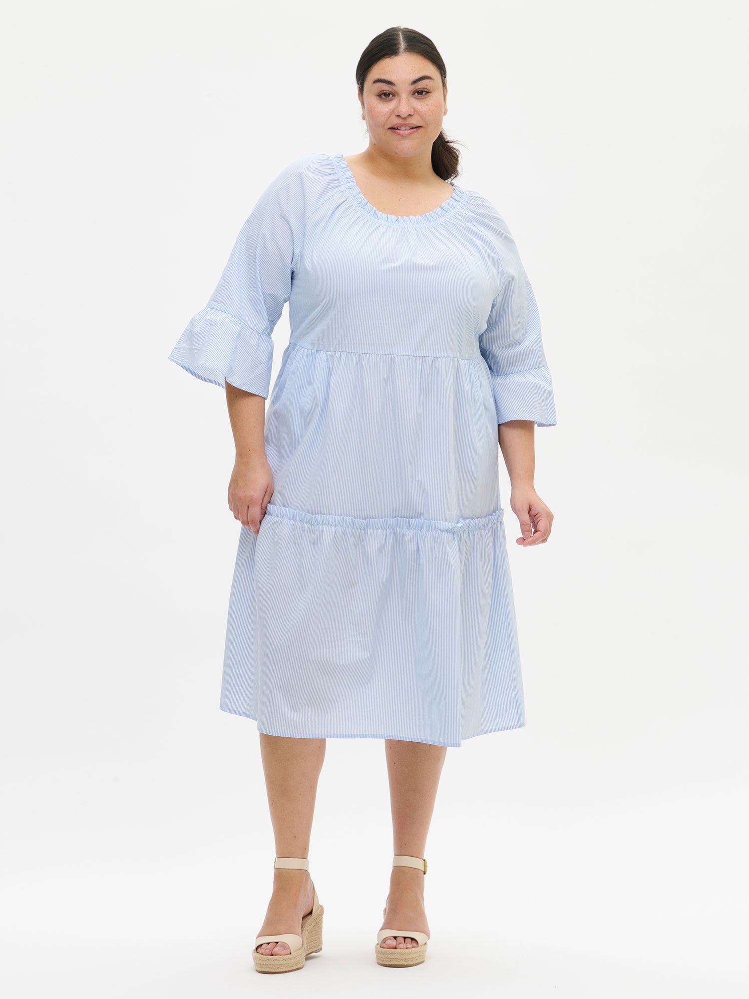 Nanso women's striped blue Luotsi dress in size 46 from the front