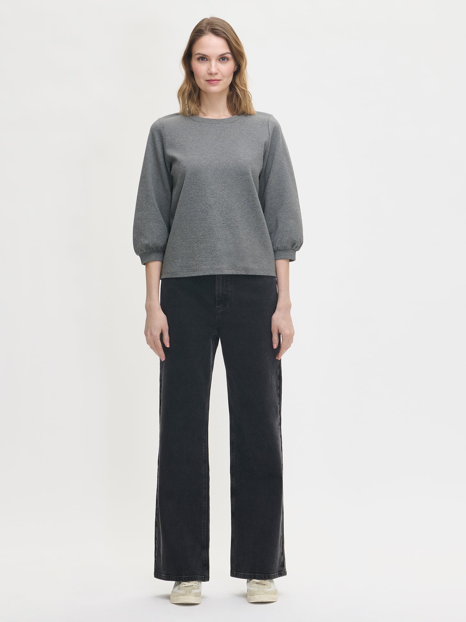 Nanso women's grey Leija blouse on a model