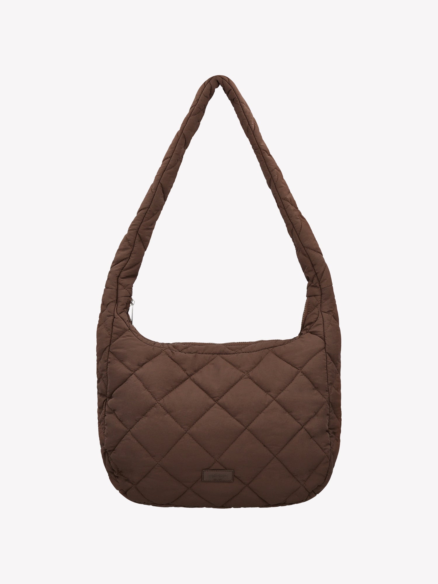 Nanso's dark brown Maxi Vanu bag features trendy quilted fabric in a spacious design with a thin padding, front