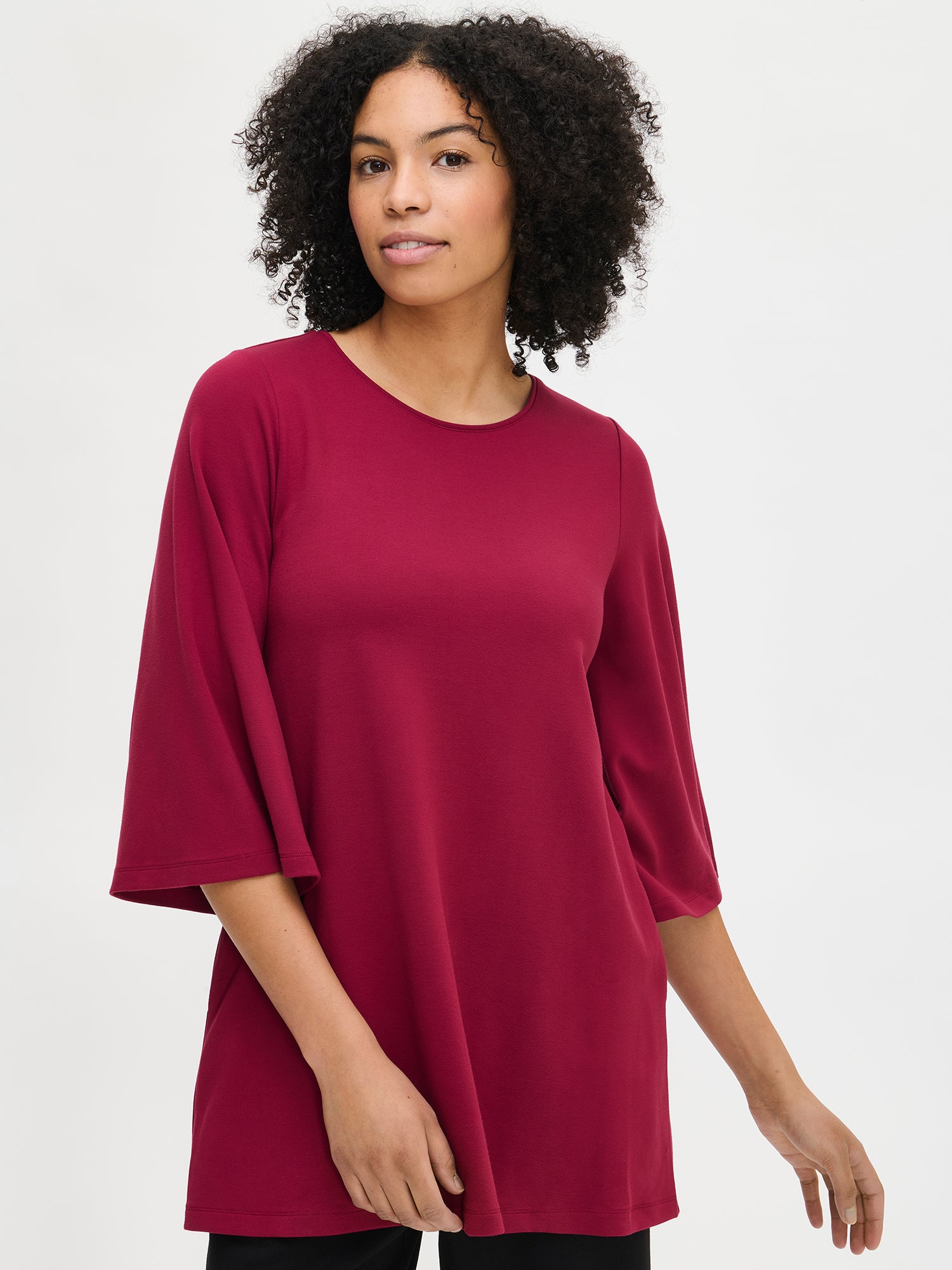 Nanso women’s Elegia tunic in burgundy, close-up in size S