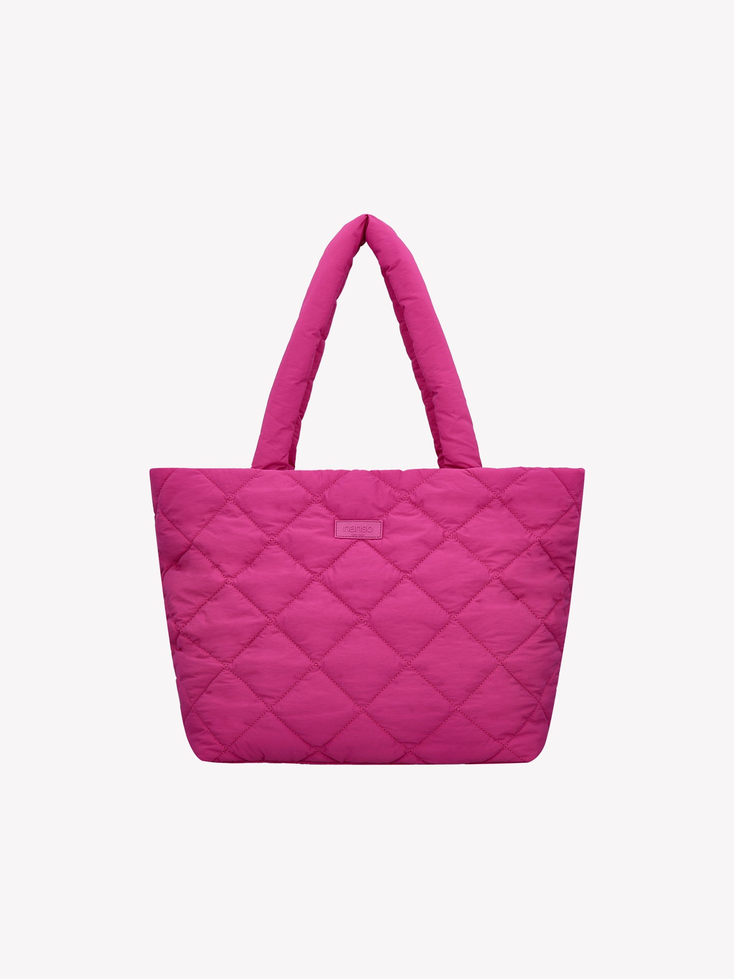 Nanso's trendy pink Maxi Vanu tote bag is crafted from quilted fabric, front
