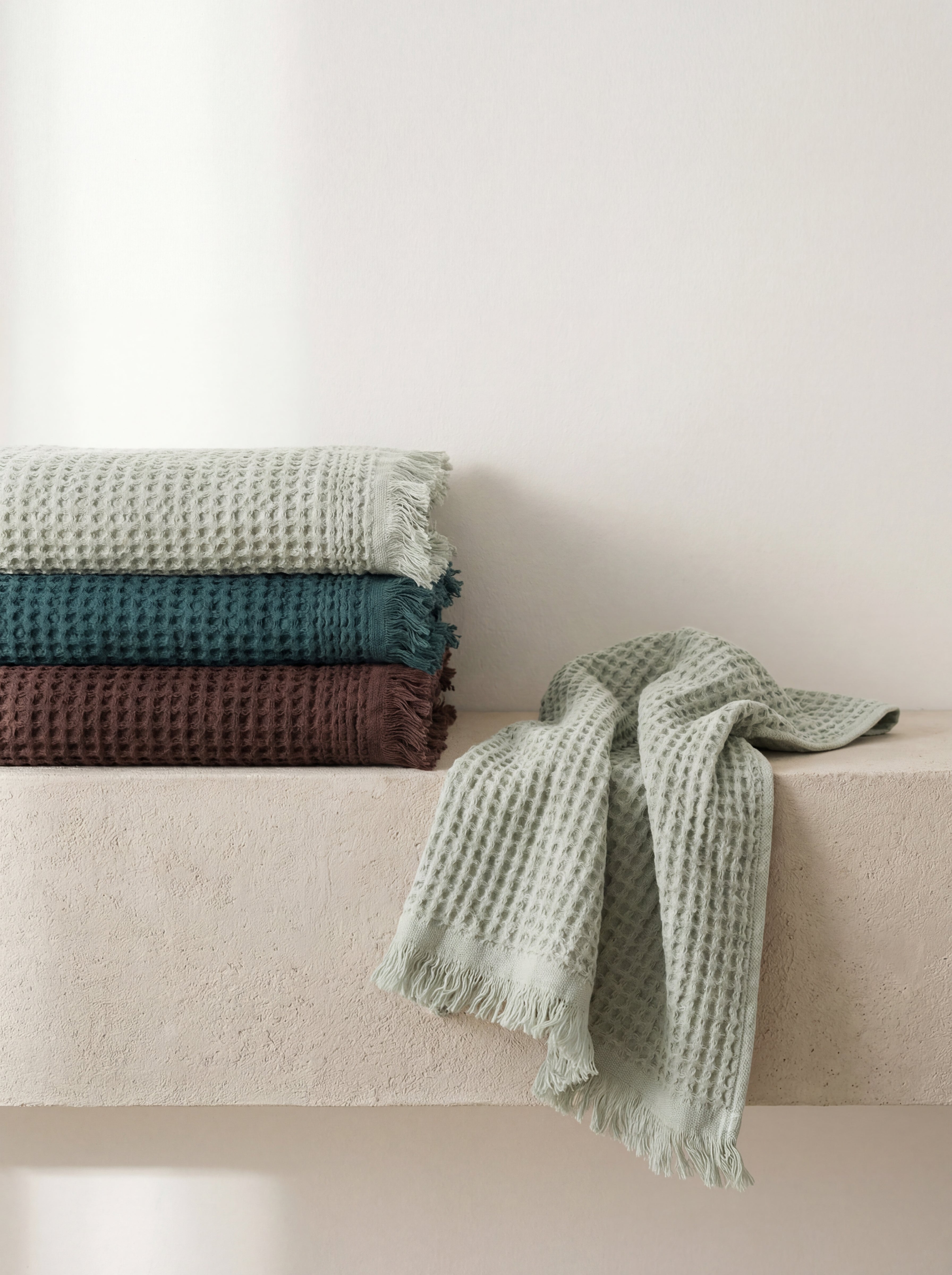 Cosy home decor picture of Nanso's Vohveli Waffle towels